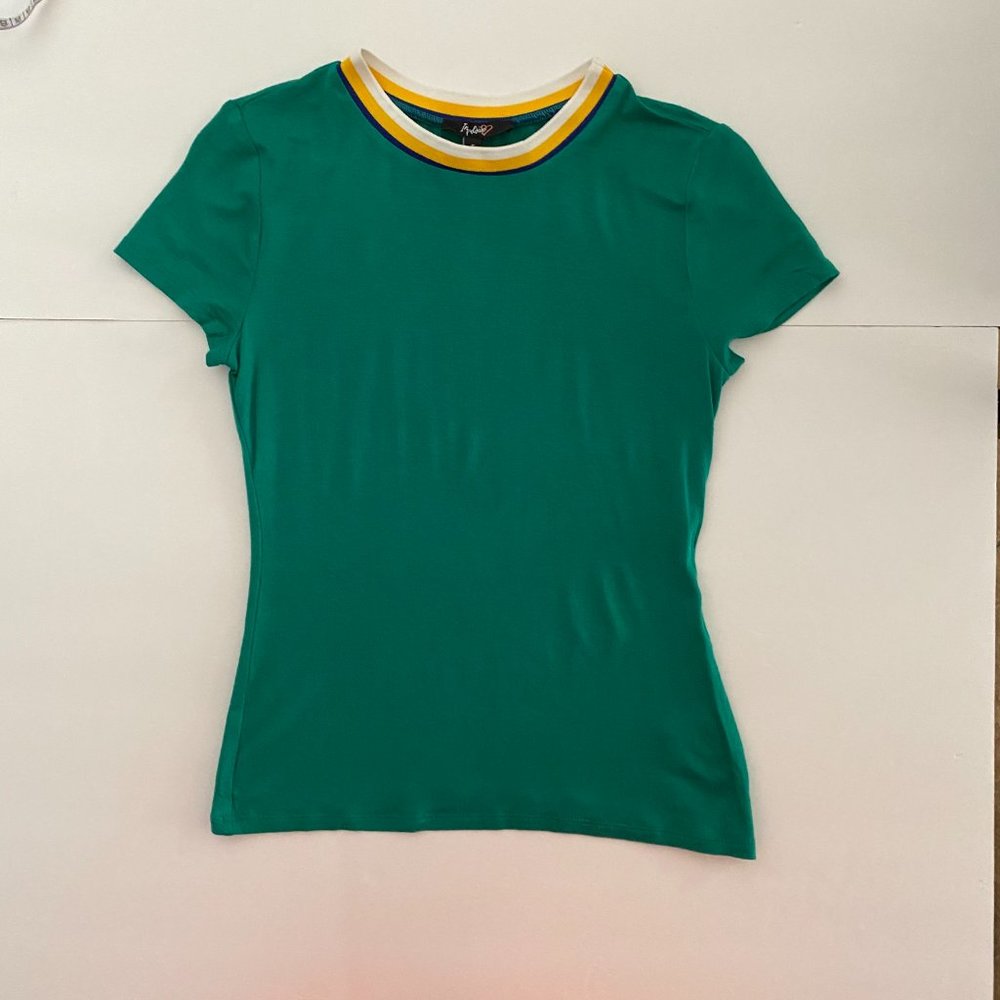 🌸IMPULSIVE‎ Rue21 T-shirt - Picture 4 of 8